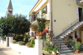 Apartment Complex Orzan Lovrecica